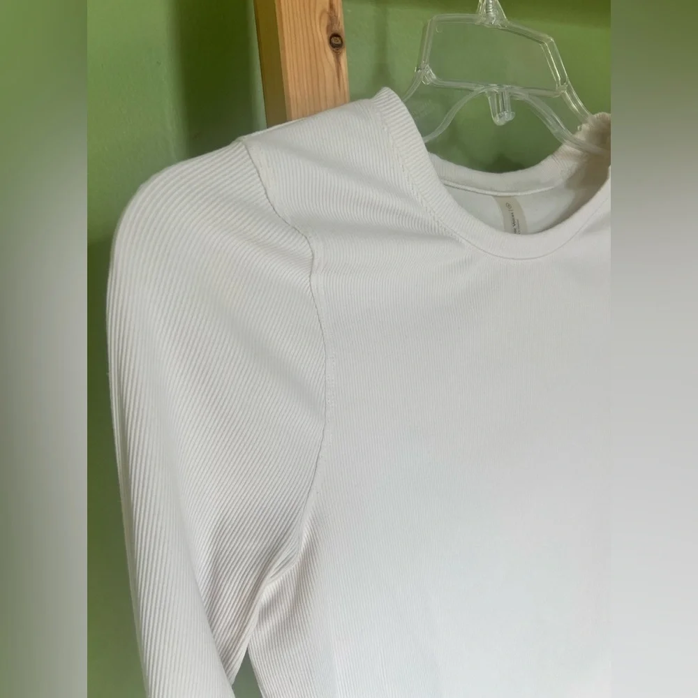 Outdoor Voices SuperForm Rib Long Sleeve - Picture 4 of 8